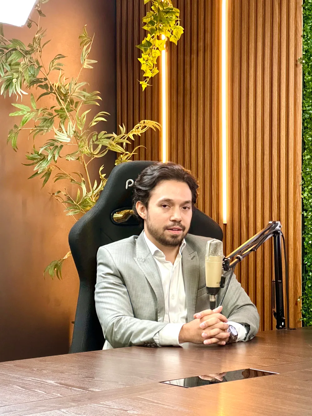 Dr. Marcio em entrevista de podcast